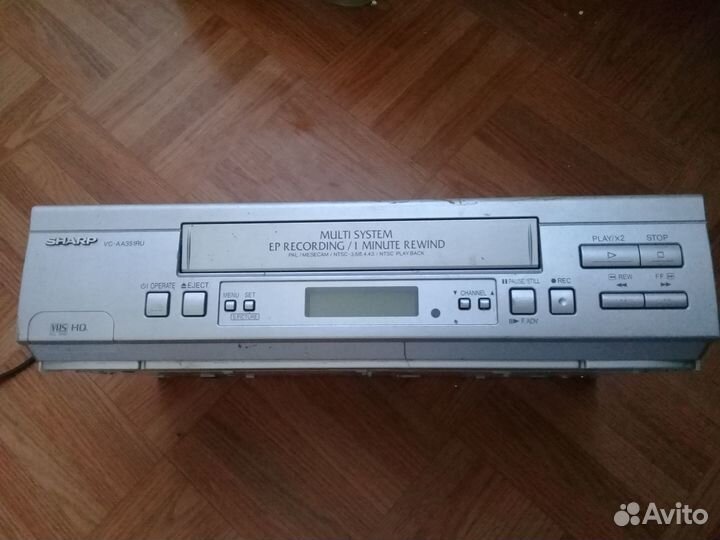 Видеомагнитофон Sharp VC-AA351RU