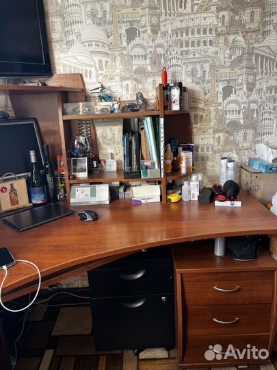 Компьютерный стол б.у