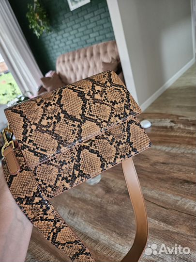 Сумка женская через плечо