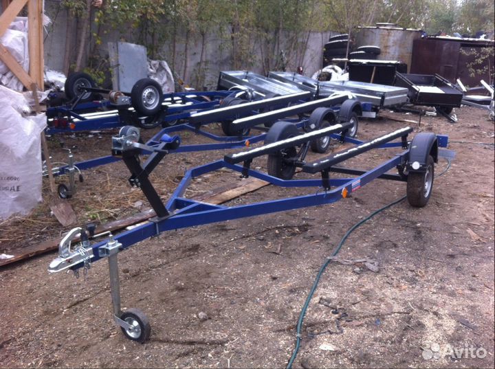 Лодочный прицеп 5.2 м с лебедкой