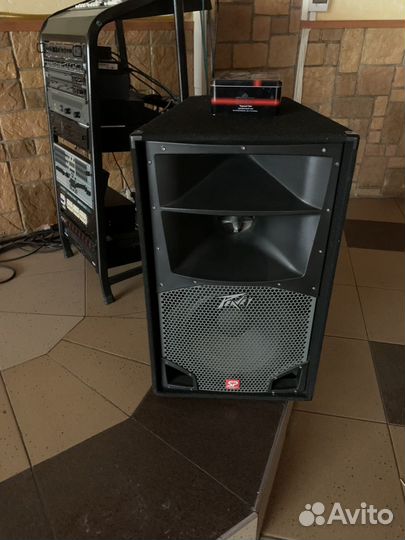 Акустические колонки jbl напольные