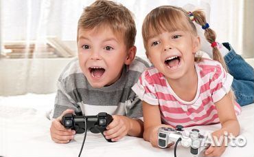 Игровые приставки Dendy в ассортименте