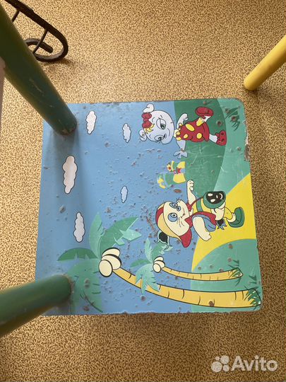 Детский стол и стул