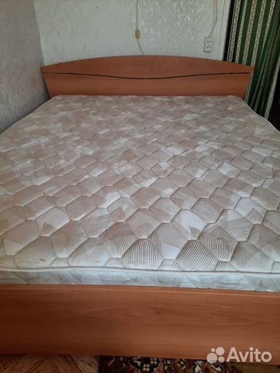 Кровать 160х200 с матрасом