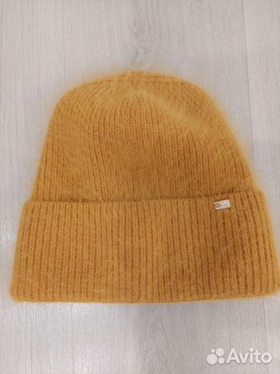 Шапка женская вязаная