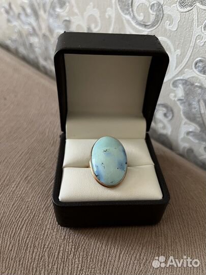 Ювелирный набор кольцо и серьги из золота и бирюзы