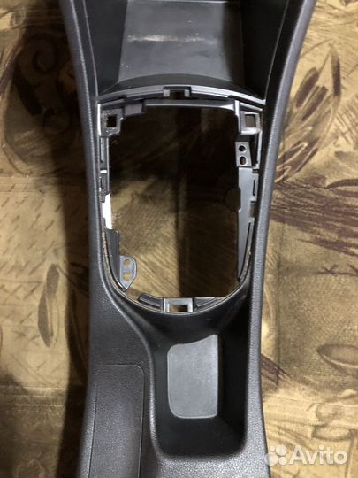 Центральная консоль тоннель hyundai solaris 1