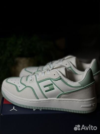 Tommy hilfiger кеды