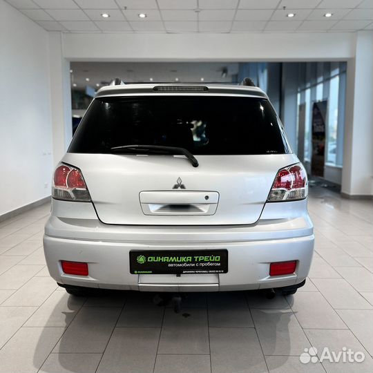 Mitsubishi Outlander 2.4 AT, 2004, 265 402 км