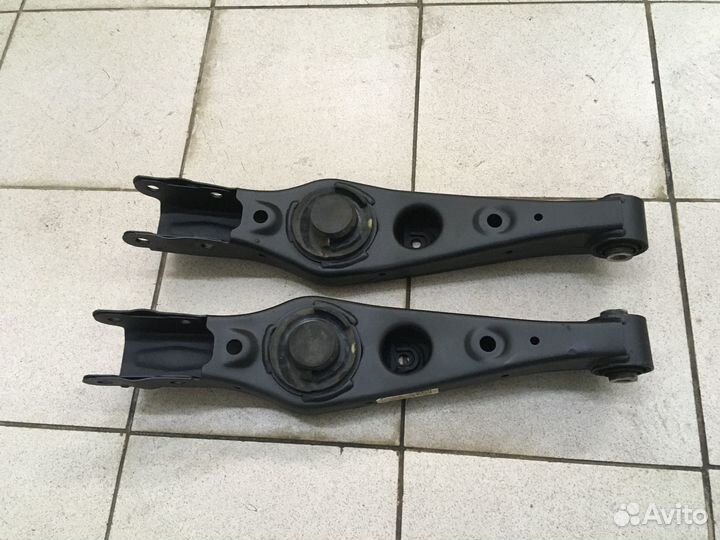 Рычаг задний поперечный Туксон 3 Спортейдж 4