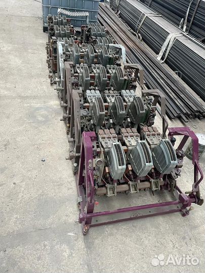 Автоматический выключатель Bакуумные вбчc