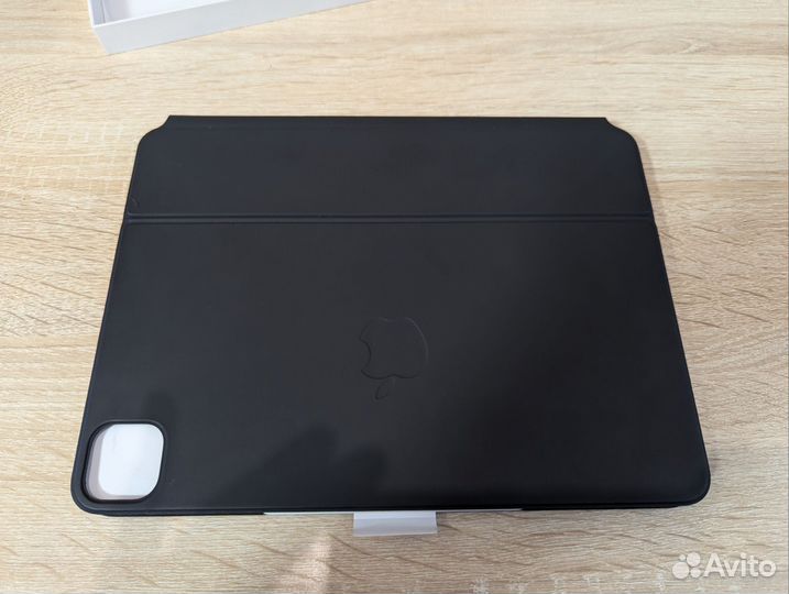 Apple Magic Keyboard iPad Pro 11