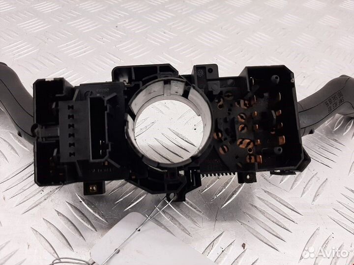 Переключатель для Volkswagen Golf 4