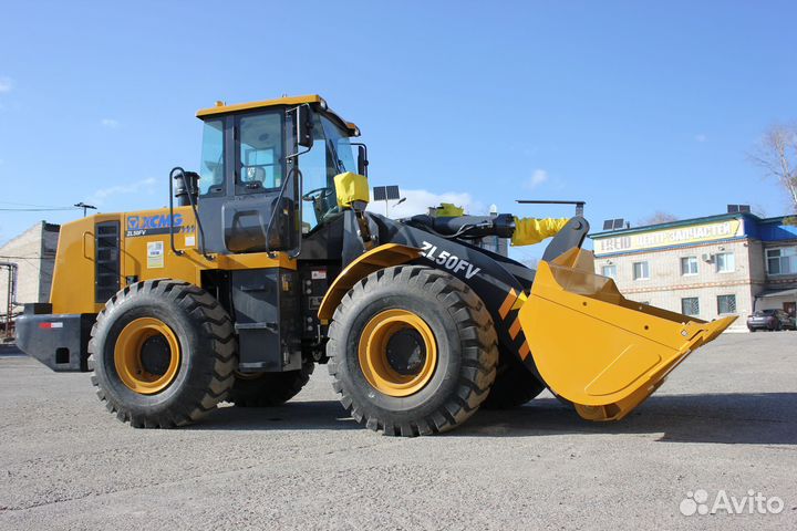 Фронтальный погрузчик XCMG ZL50FV, 2023