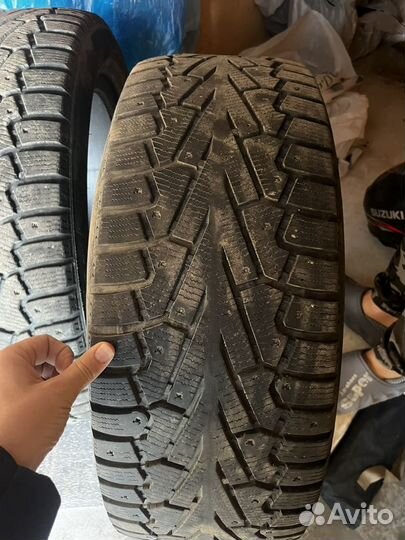 Pirelli Ice Zero 245/50 R19