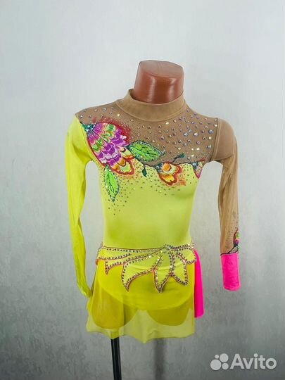 Платье для фигурного катания