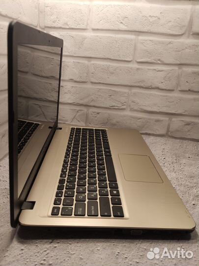 Игровой Asus Nvidia 920M/intel/SSD 256GB/8Гб Озу
