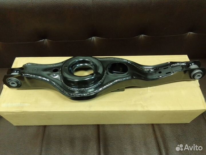 Рычаг задний правый под пружину CX-7