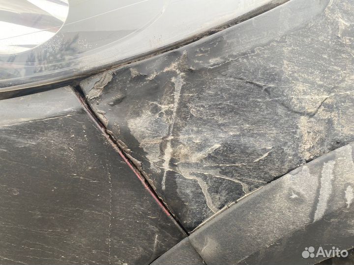 Крыло переднее левое рено сандеро степвей