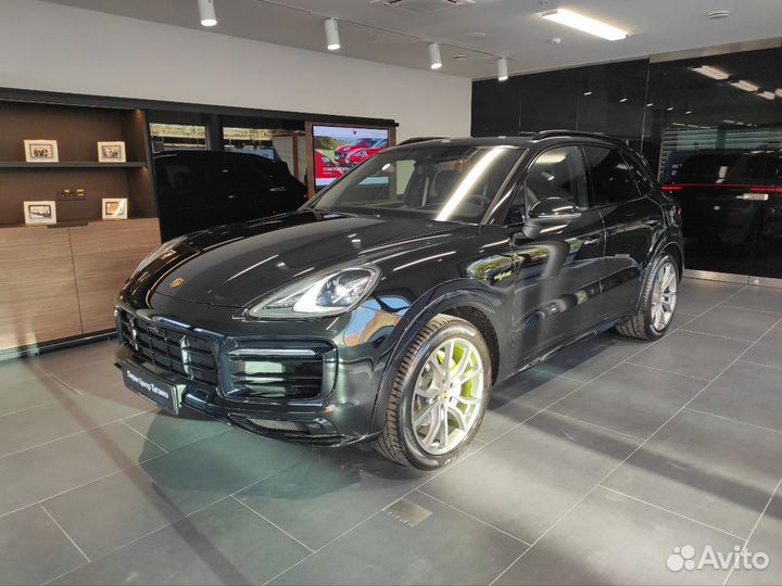 Porsche Cayenne 3.0 AT, 2022