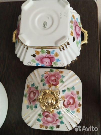 Сахарница, конфетница гжель