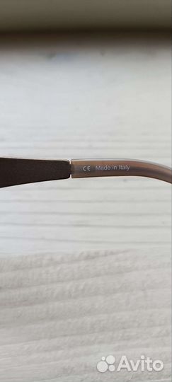 Солнцезащитные очки женские escada