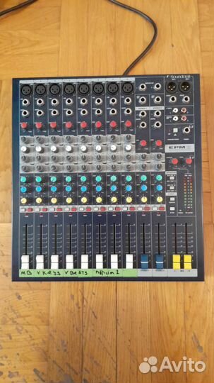 Микшер Soundcraft EPM8 Mixing Console