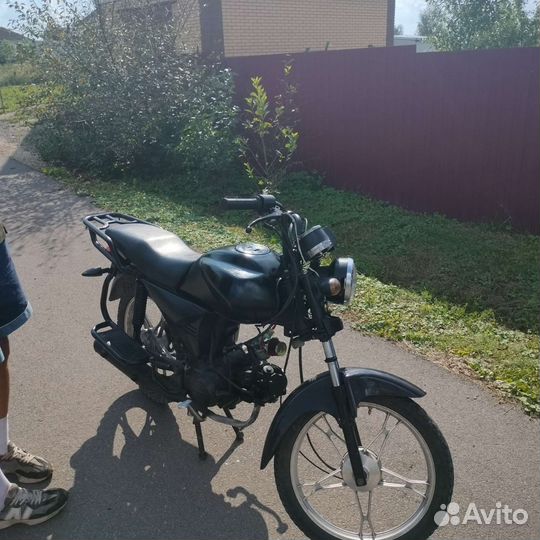 Wels 125 (alpha zs125lux)