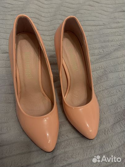 Туфли женские