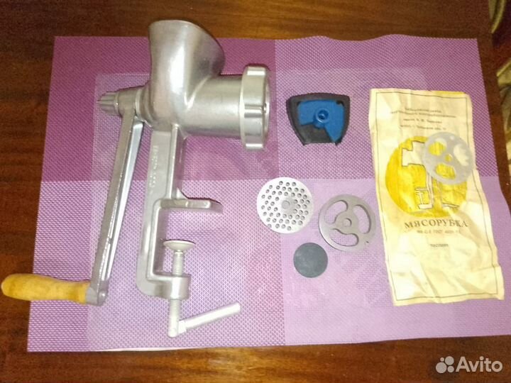 Мясорубка ручная СССР новая