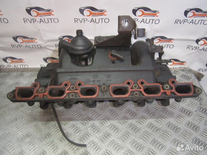 Коллектор впускной BMW E46 2.5 M52 1998-2005