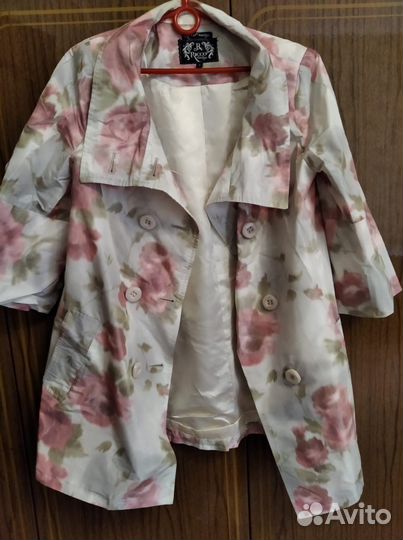 Плащ женский