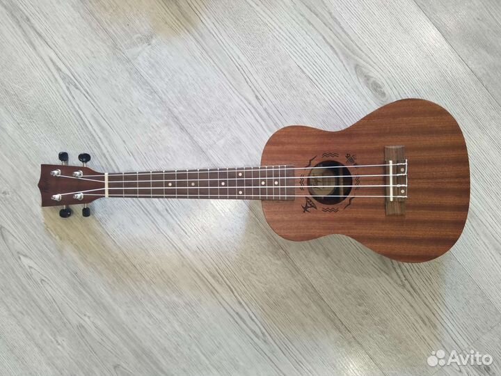 Укулеле flight