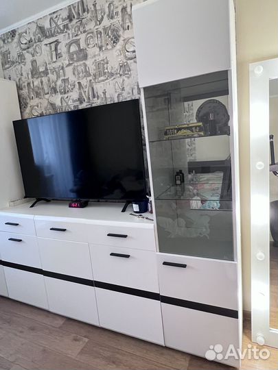 Стенка в гостиную