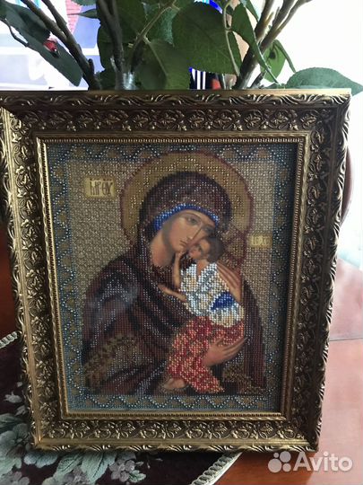 Иконы вышитые бисером божья матерь
