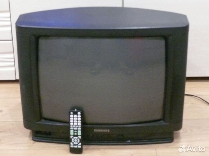 Телевизор Samsung 51см/20