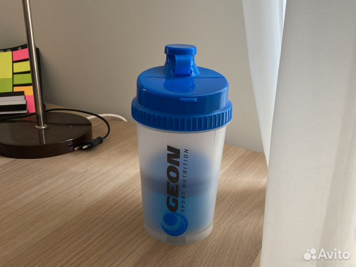 Шейкер спортивный новый