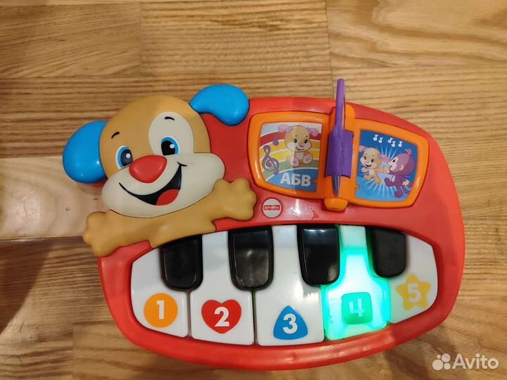 Музыкальная обучающая игрушка Fisher price