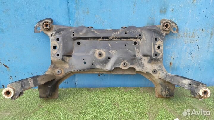 Балка подмоторная (подрамник) Ford Focus 3