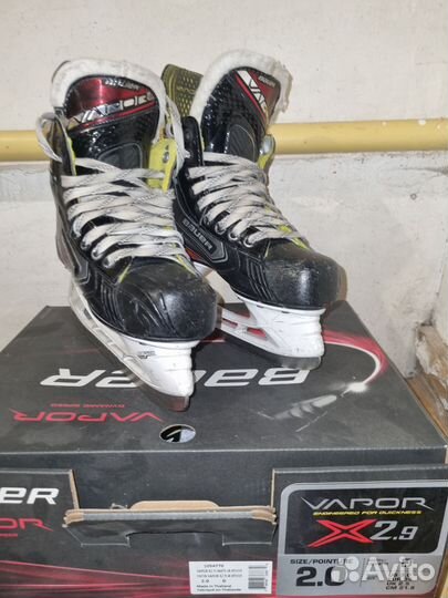 Хоккейные коньки bauer vapor Х2.9