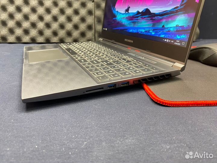 Игровой ноутбук i5 RTX 3050 новый год гарантии