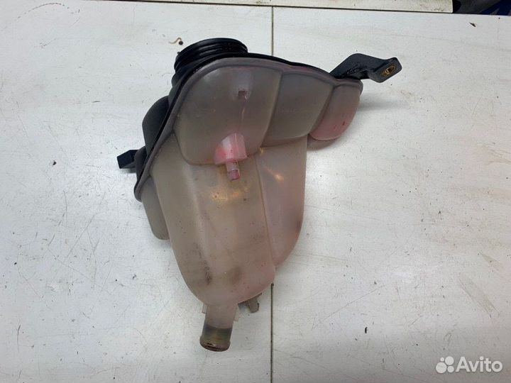 Бачок расширительный Mercedes R W251