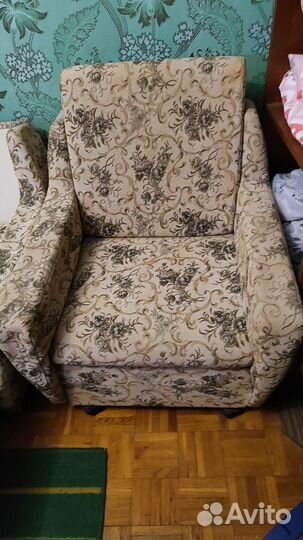 Кресла б/у 2 штуки