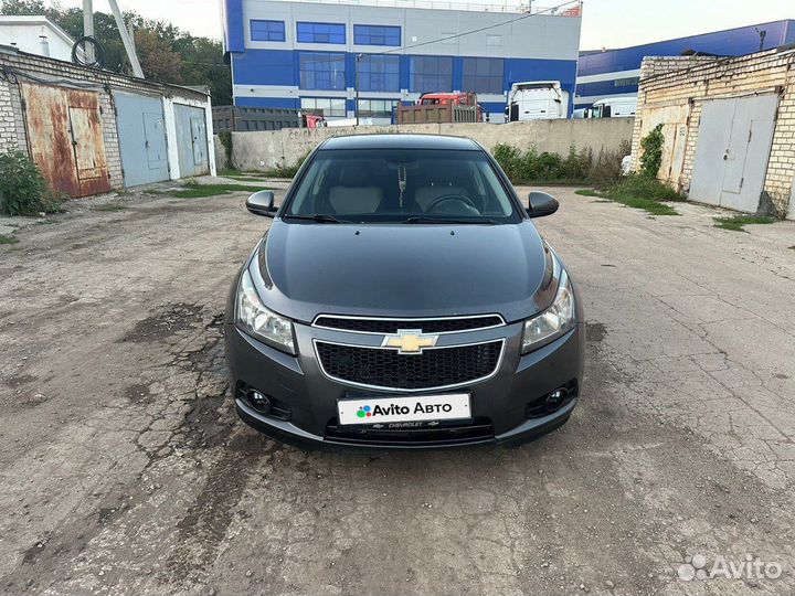Chevrolet Cruze 1.8 AT, 2011, 230 000 км