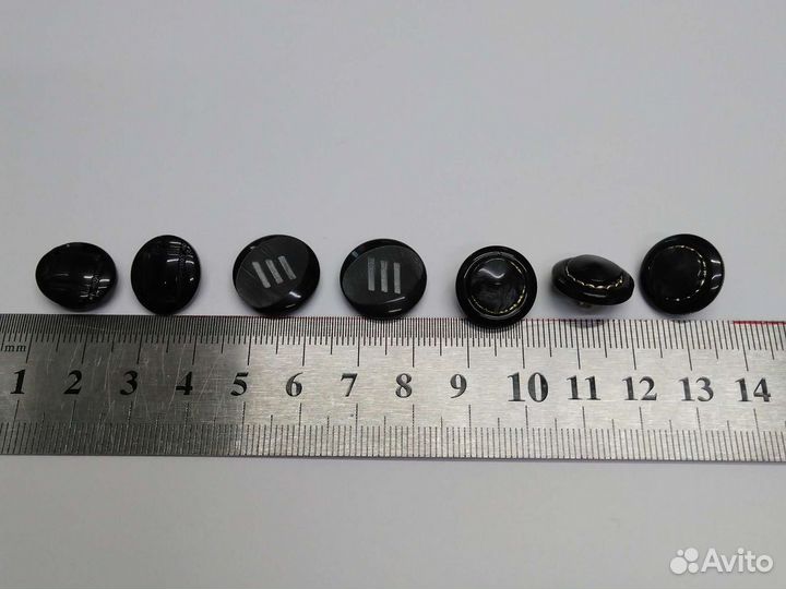 Пуговицы