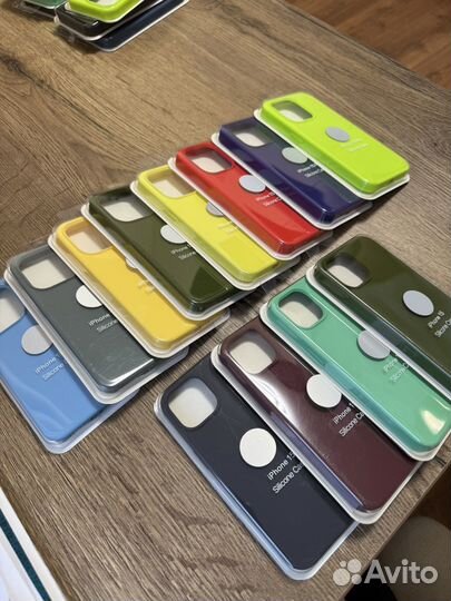 Чехлы на телефон iPhone