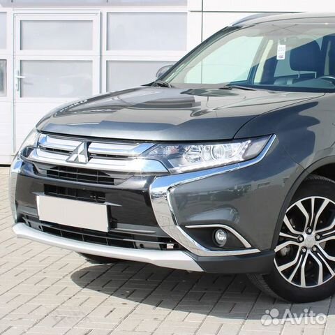 Бампер передний в цвет Mitsubishi Outlander 3
