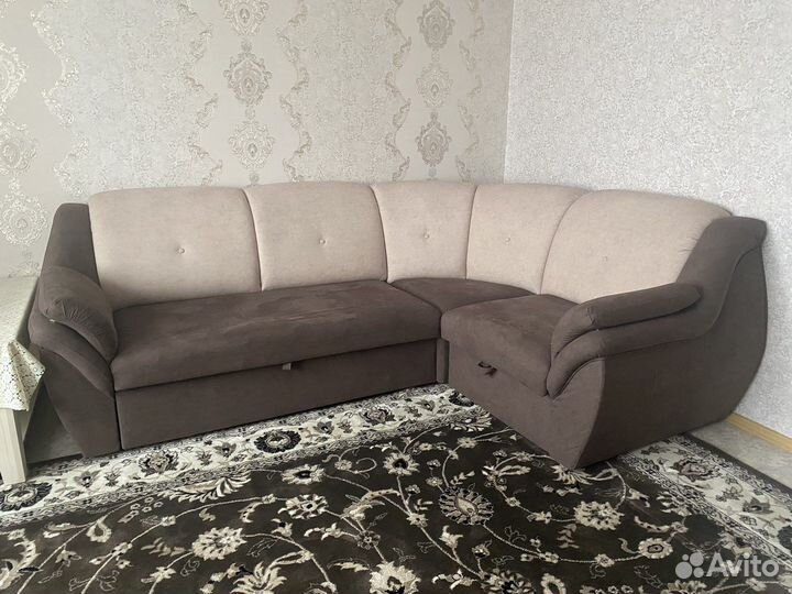 Угловой диван