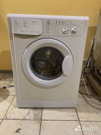 Стиральная машина Indesit