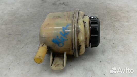 Бачок гу ssang yong rexton 1 (84K17NO01)